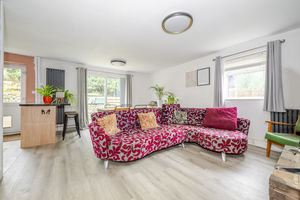 Photo 2- click for photo gallery